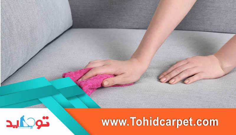 مبل چستر مخملی را چطور بشوییم؟