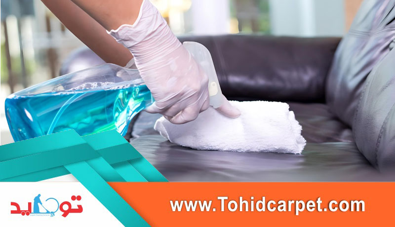 بهترین راهکارها برای از بین بردن لکه خون روی مبل